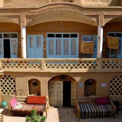 hostels in iran