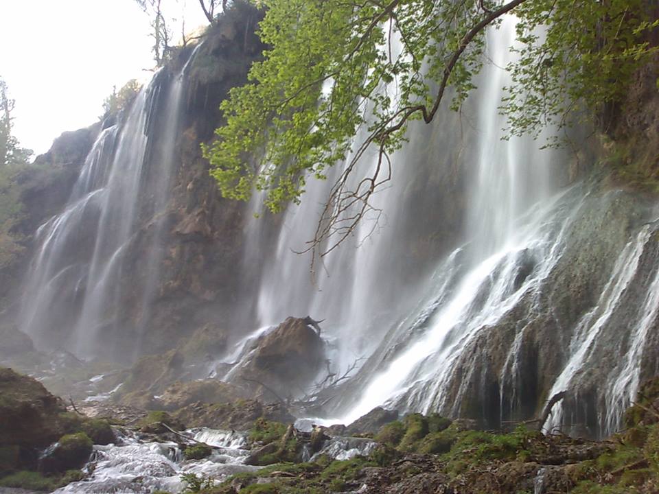 Zard Limeh waterfall